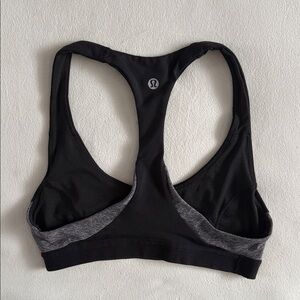 Lululemon Box It Out Bra
Black / Heathered Black